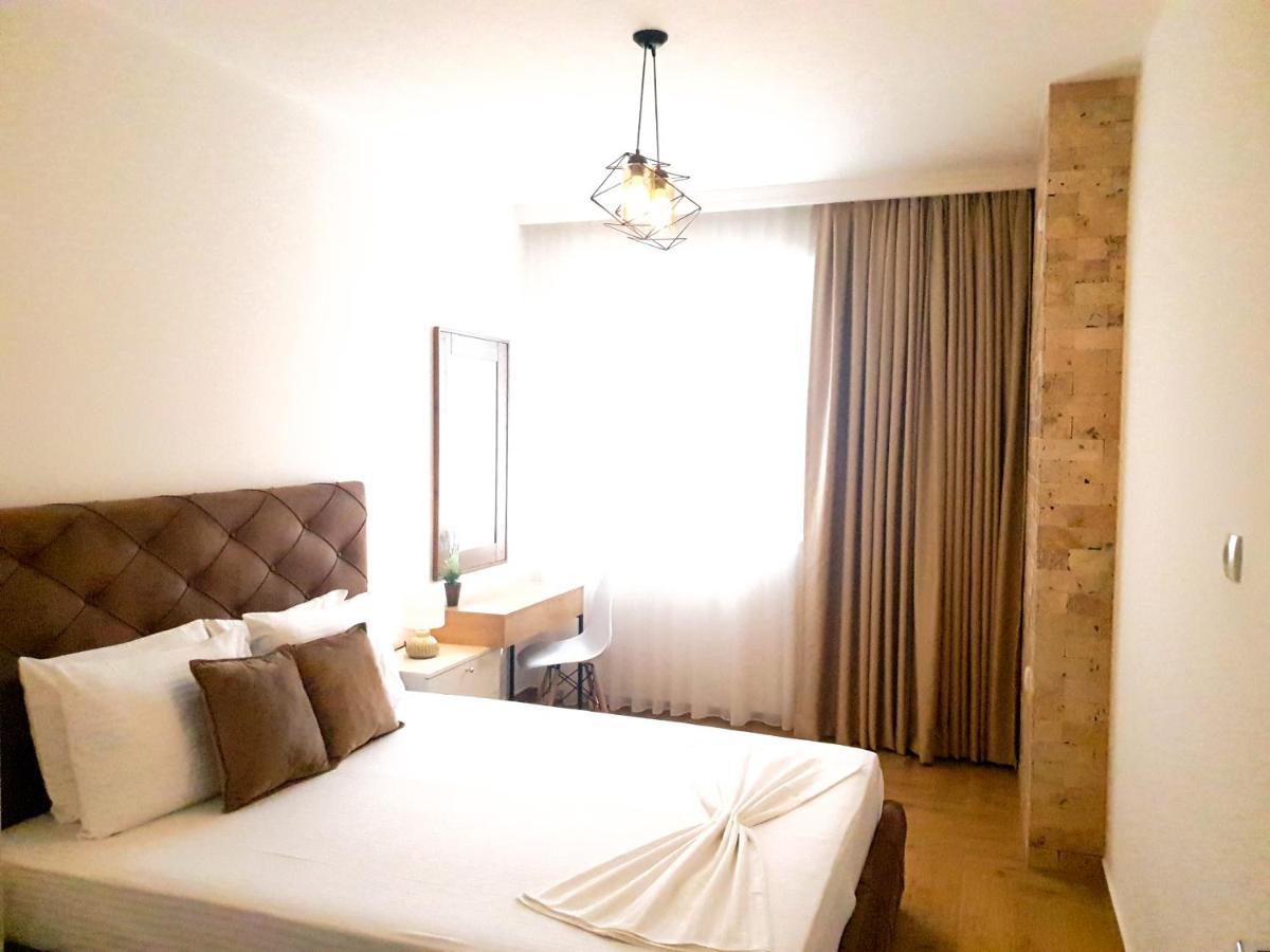 Lacasa Apartments & Restaurant Ulcinj Exteriör bild