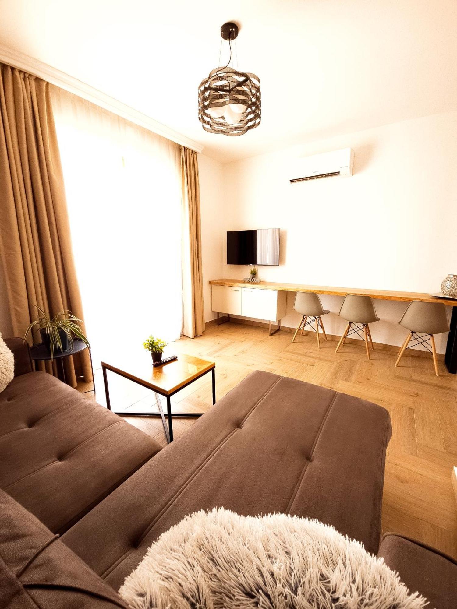 Lacasa Apartments & Restaurant Ulcinj Exteriör bild