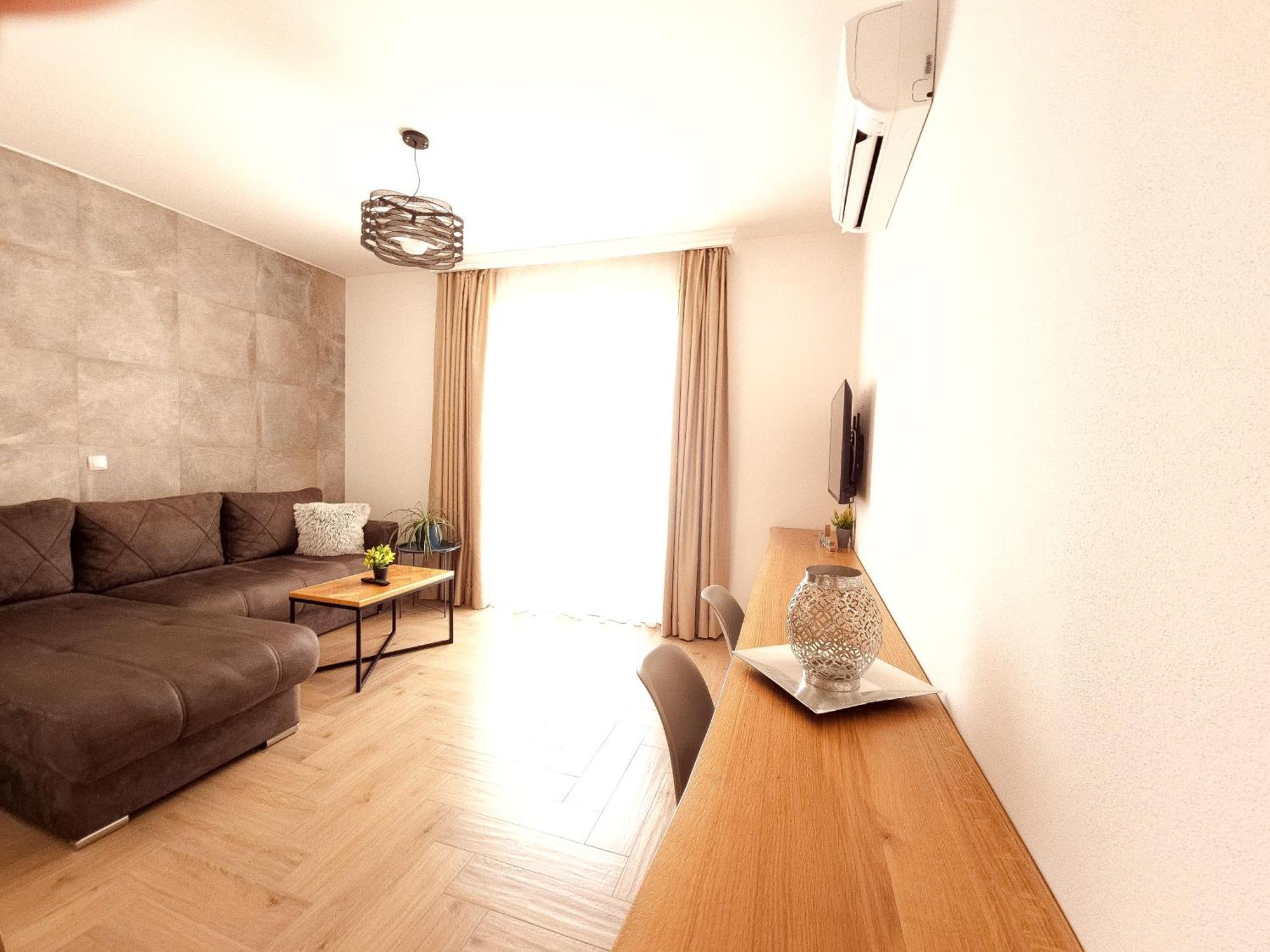 Lacasa Apartments & Restaurant Ulcinj Exteriör bild