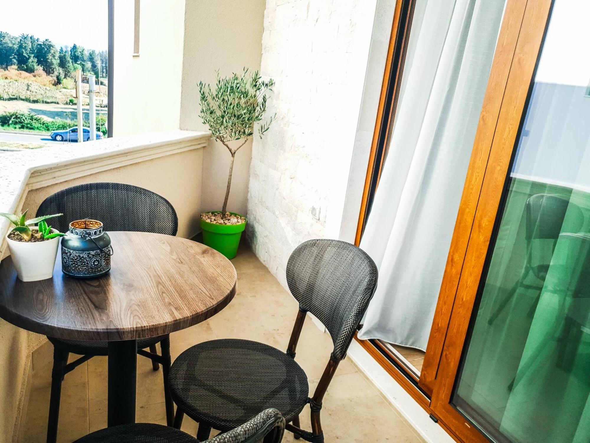 Lacasa Apartments & Restaurant Ulcinj Rum bild