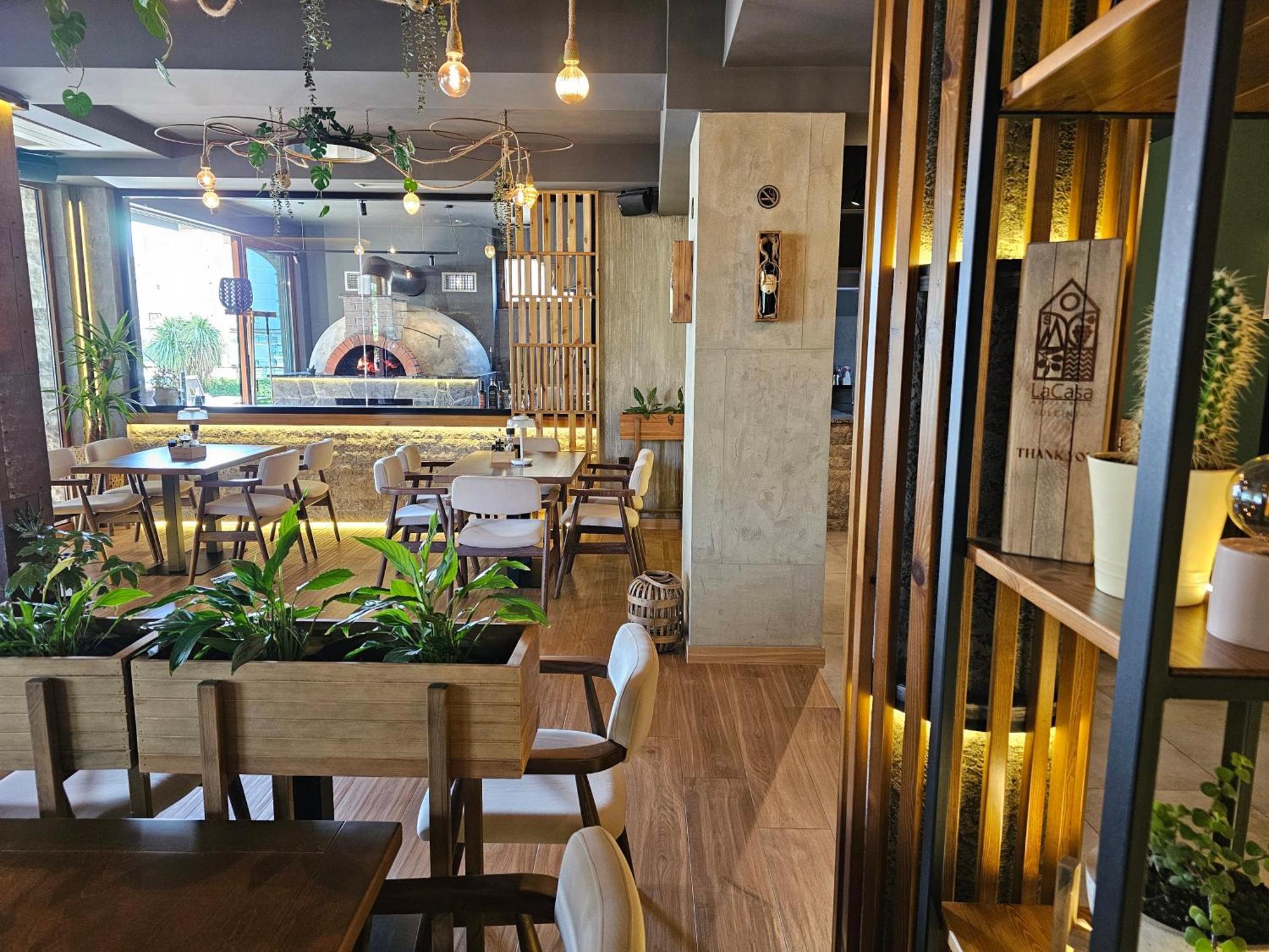 Lacasa Apartments & Restaurant Ulcinj Exteriör bild