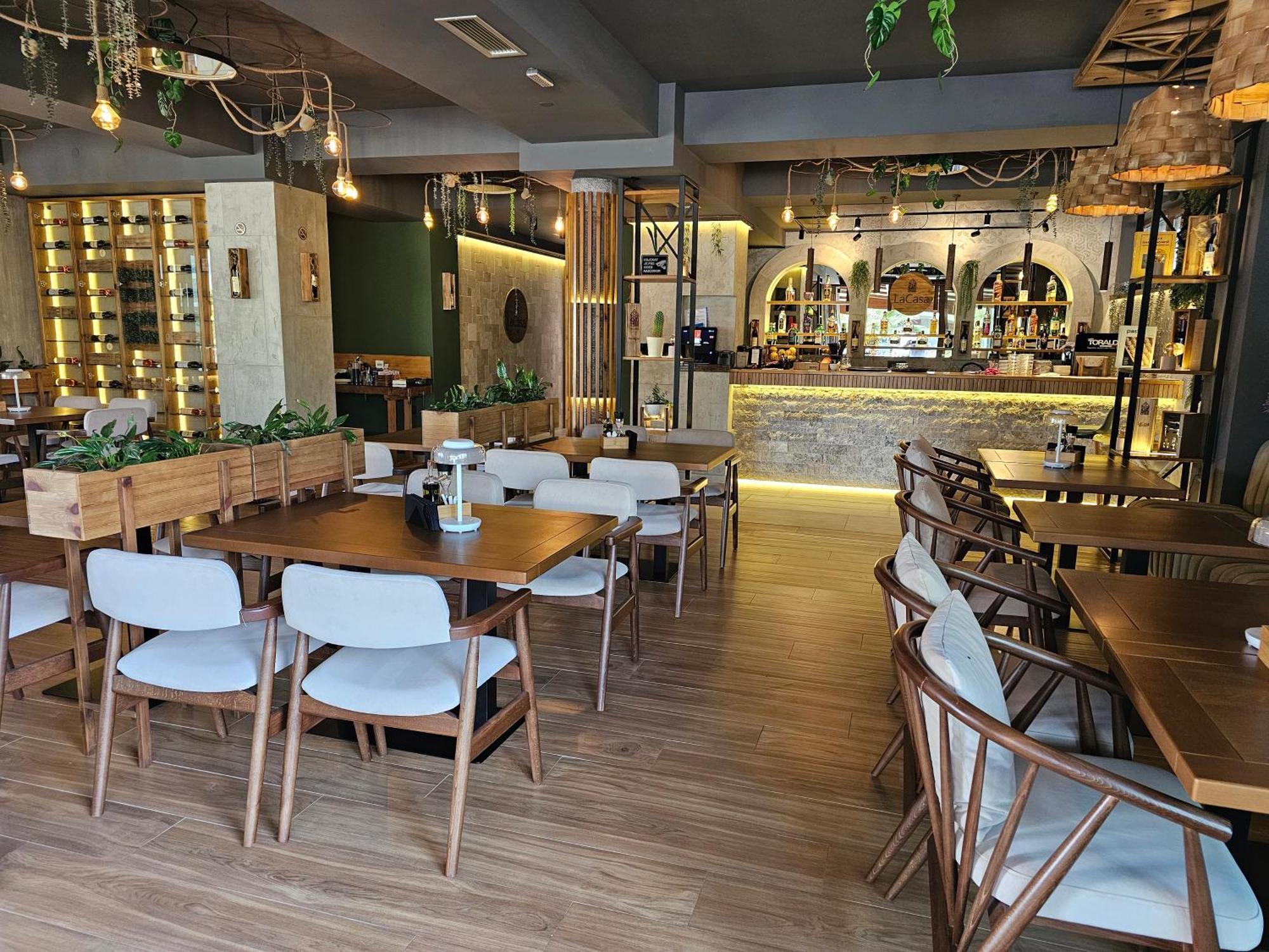 Lacasa Apartments & Restaurant Ulcinj Exteriör bild